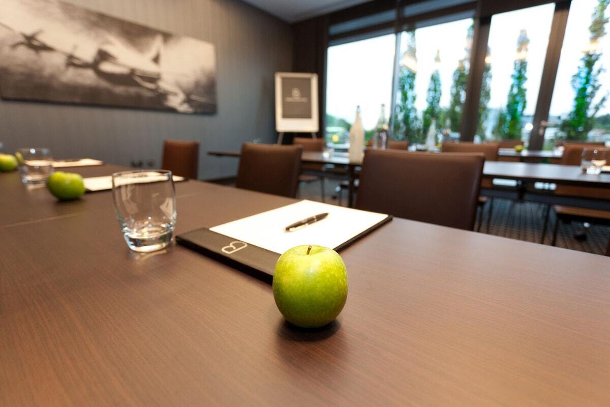 Brooklands Hotel & Spa Вейбридж Бизнес фото